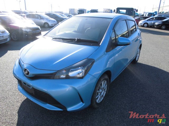 2014' Toyota Vitz photo #1