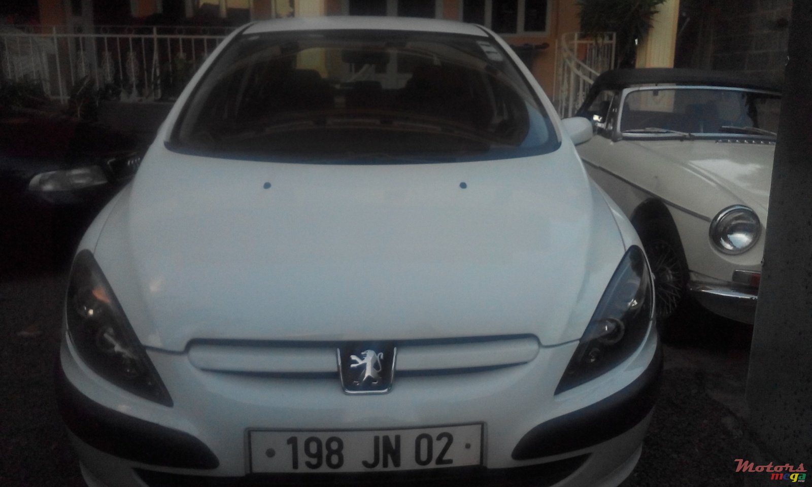 2002' Peugeot 307 photo #1