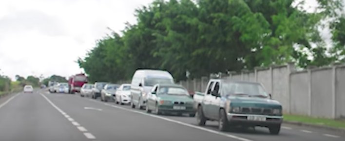 Beaux-Songes : Une Collision Entre Un Van Et Un Poids-lourd Provoque Un Embouteillage Monstre