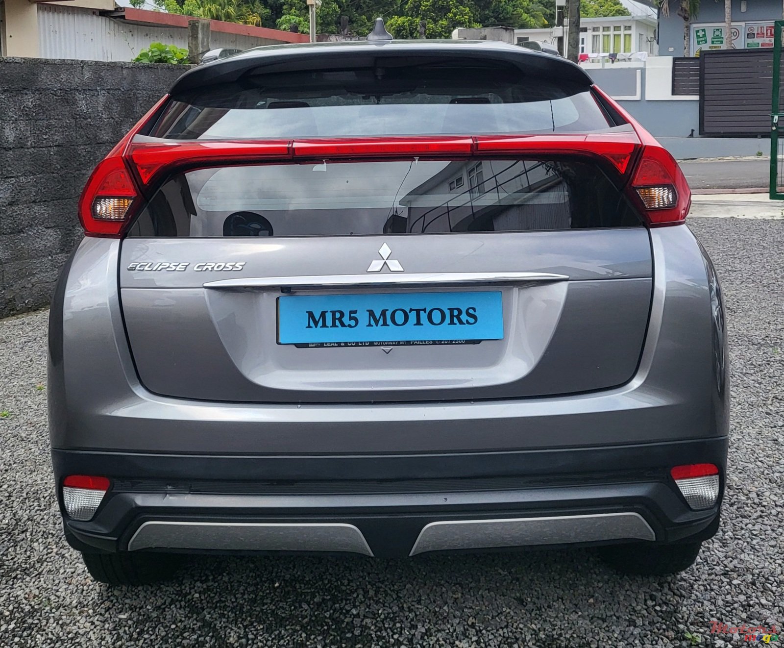 2019' Mitsubishi Eclipse Cross photo #2