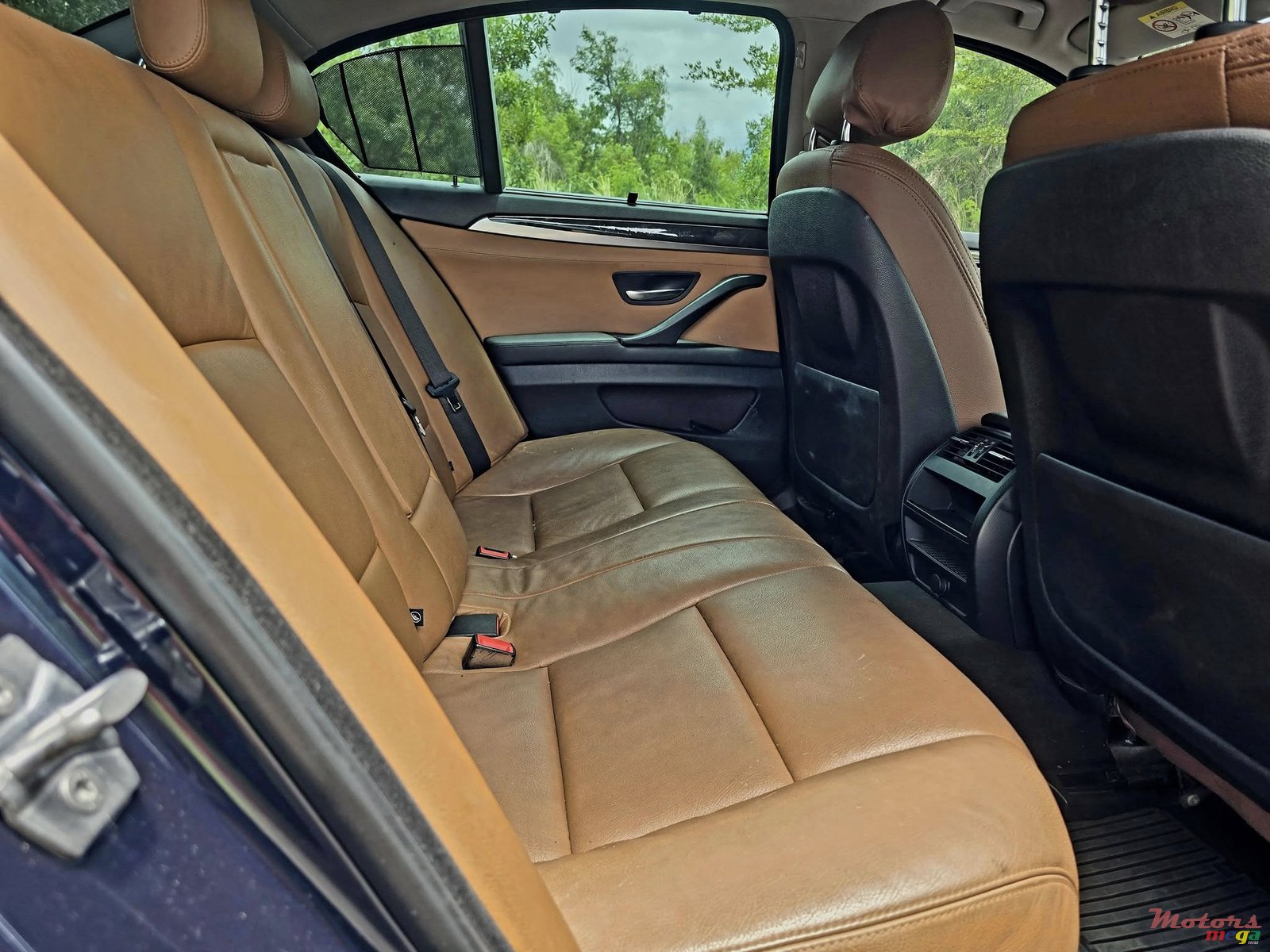 2015' BMW 520 photo #5