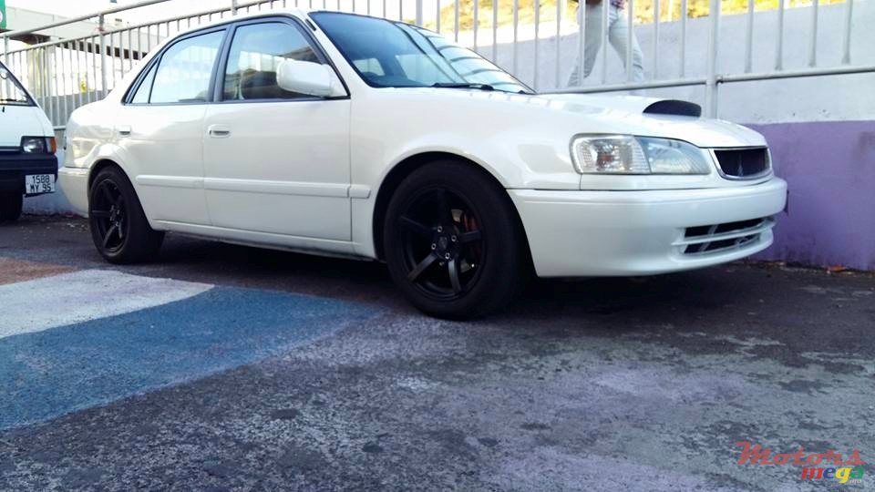 1995' Toyota photo #2