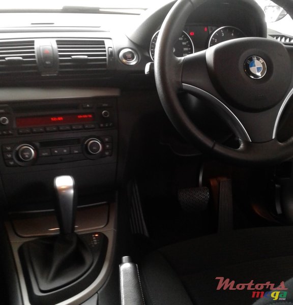 2010' BMW 116 i photo #2