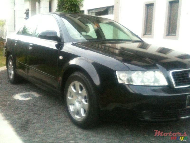 2005' Audi A4 Sedan photo #1