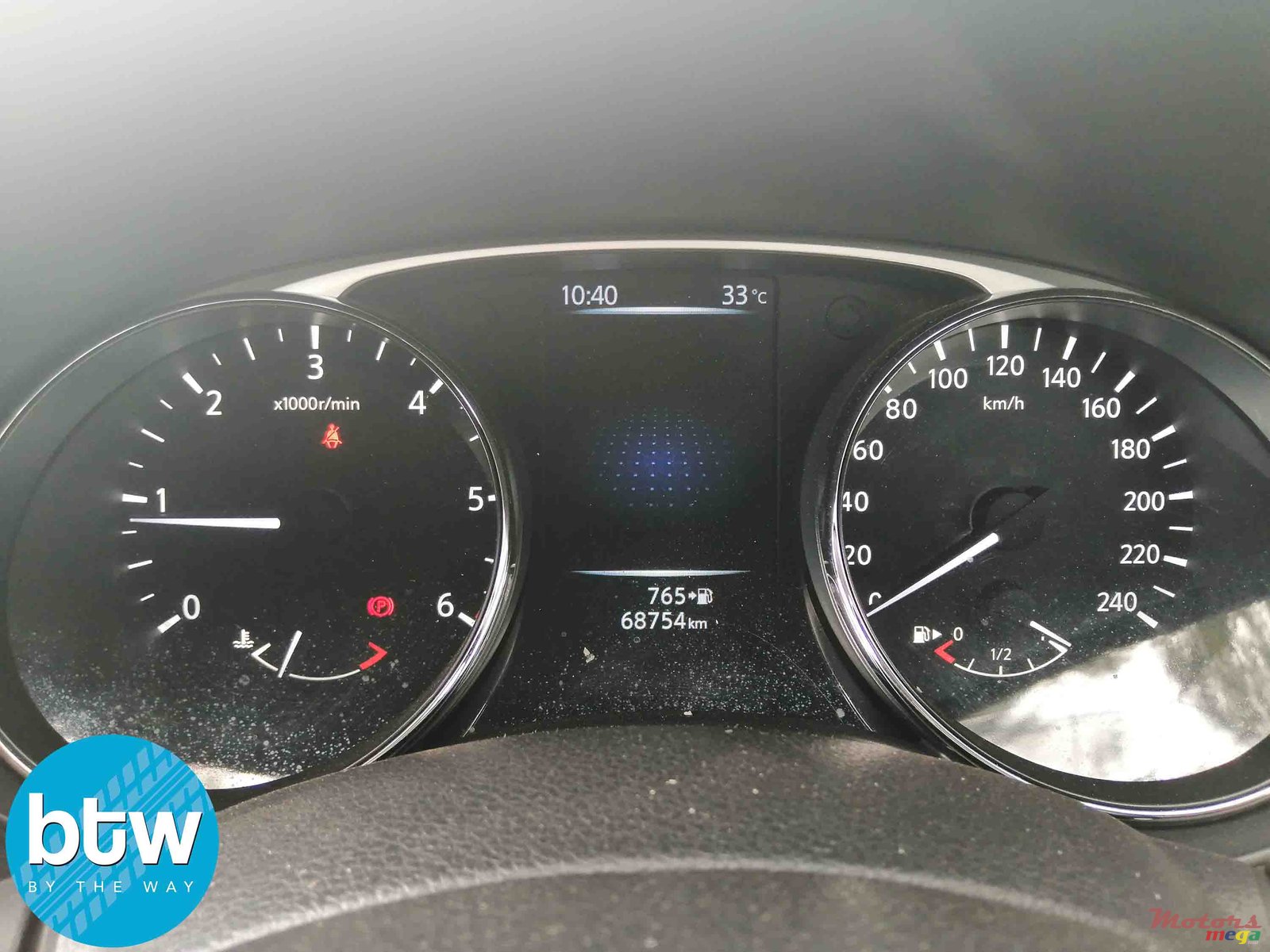 2016' Nissan X-Trail 7 seater photo #7