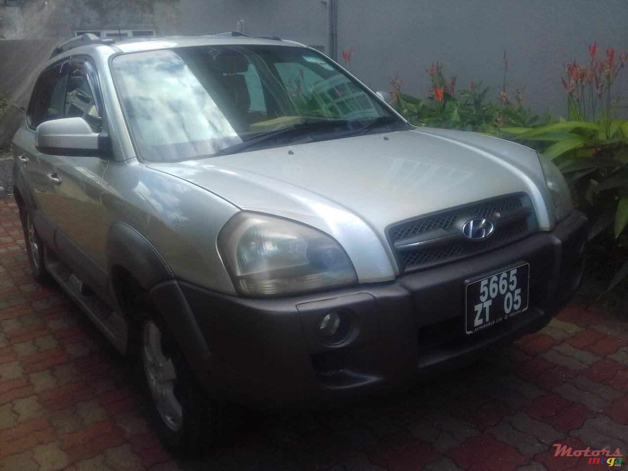 2005' Hyundai Tucson photo #7