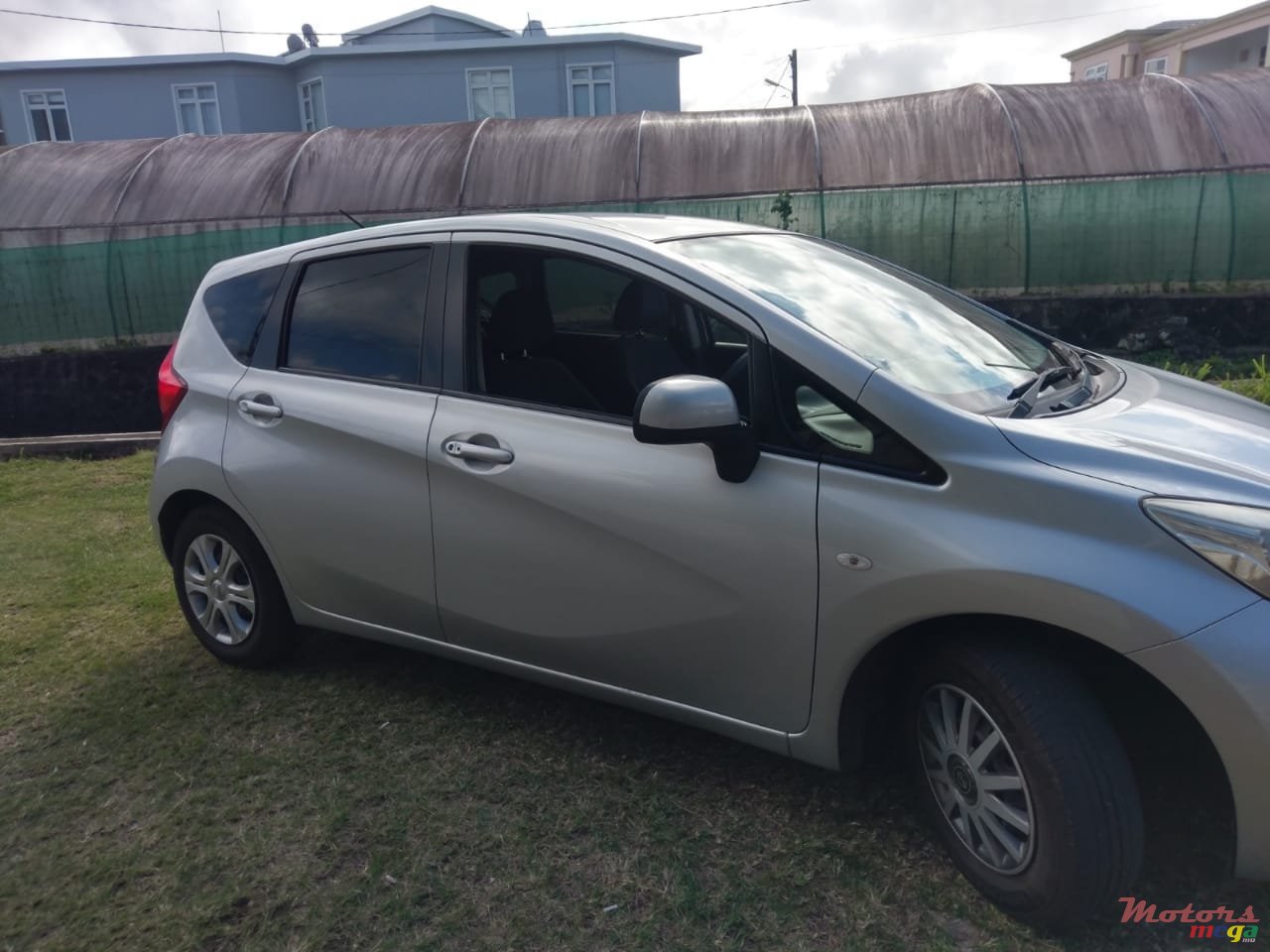 2013' Nissan Note photo #1