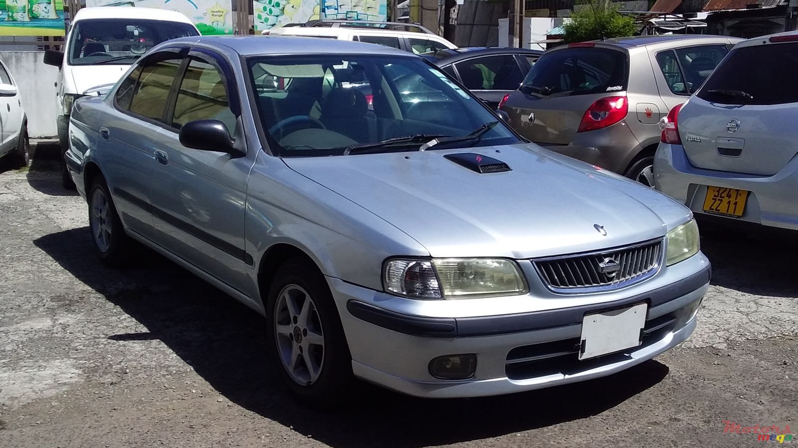 1999' Nissan Sunny B15 photo #1