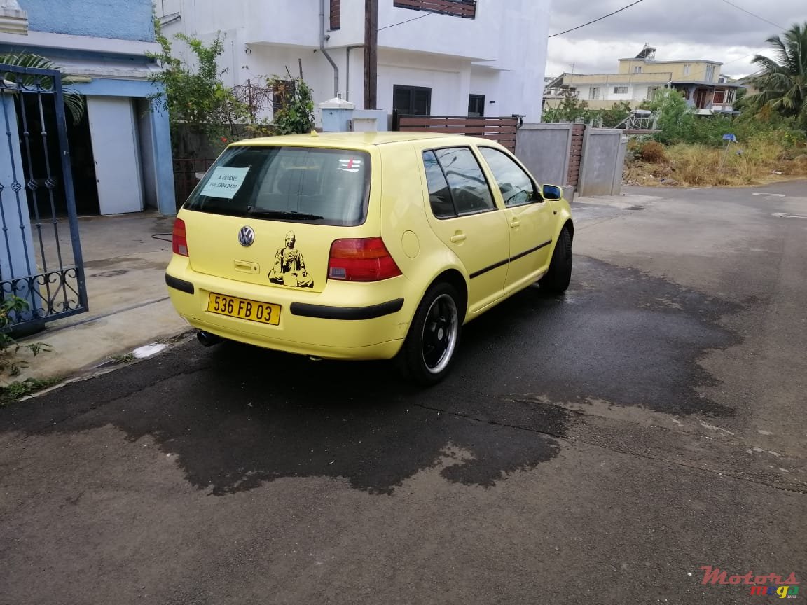 2003' Volkswagen Golf IV photo #4