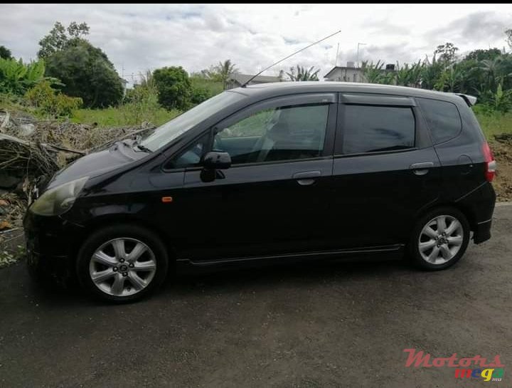 2004' Honda Jazz photo #5