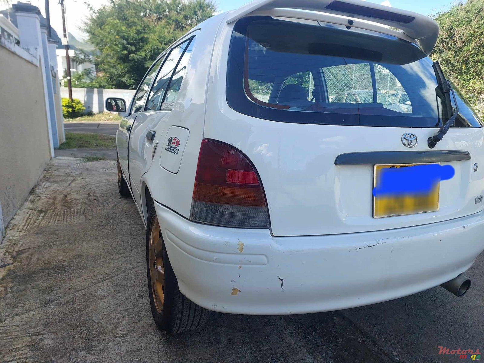 1998' Toyota Starlet photo #4