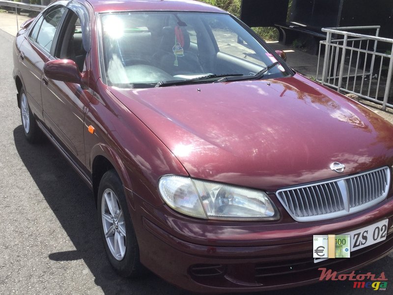 2002' Nissan Sunny photo #3