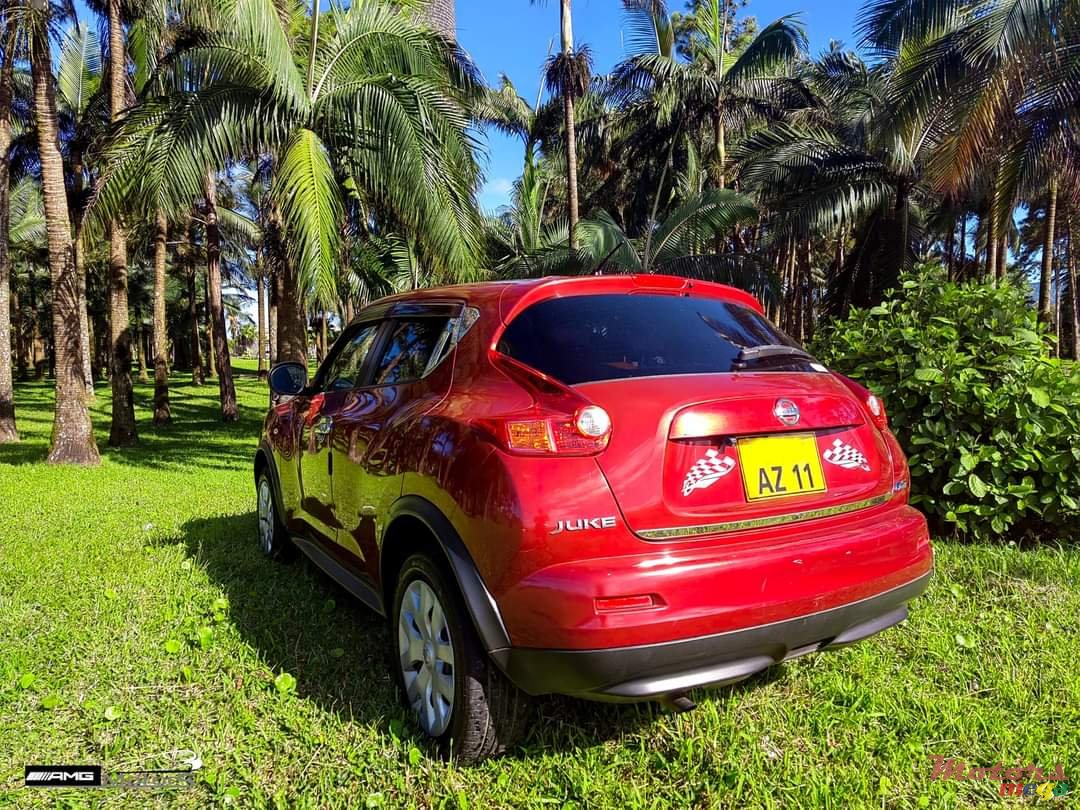 2011' Nissan Juke photo #5