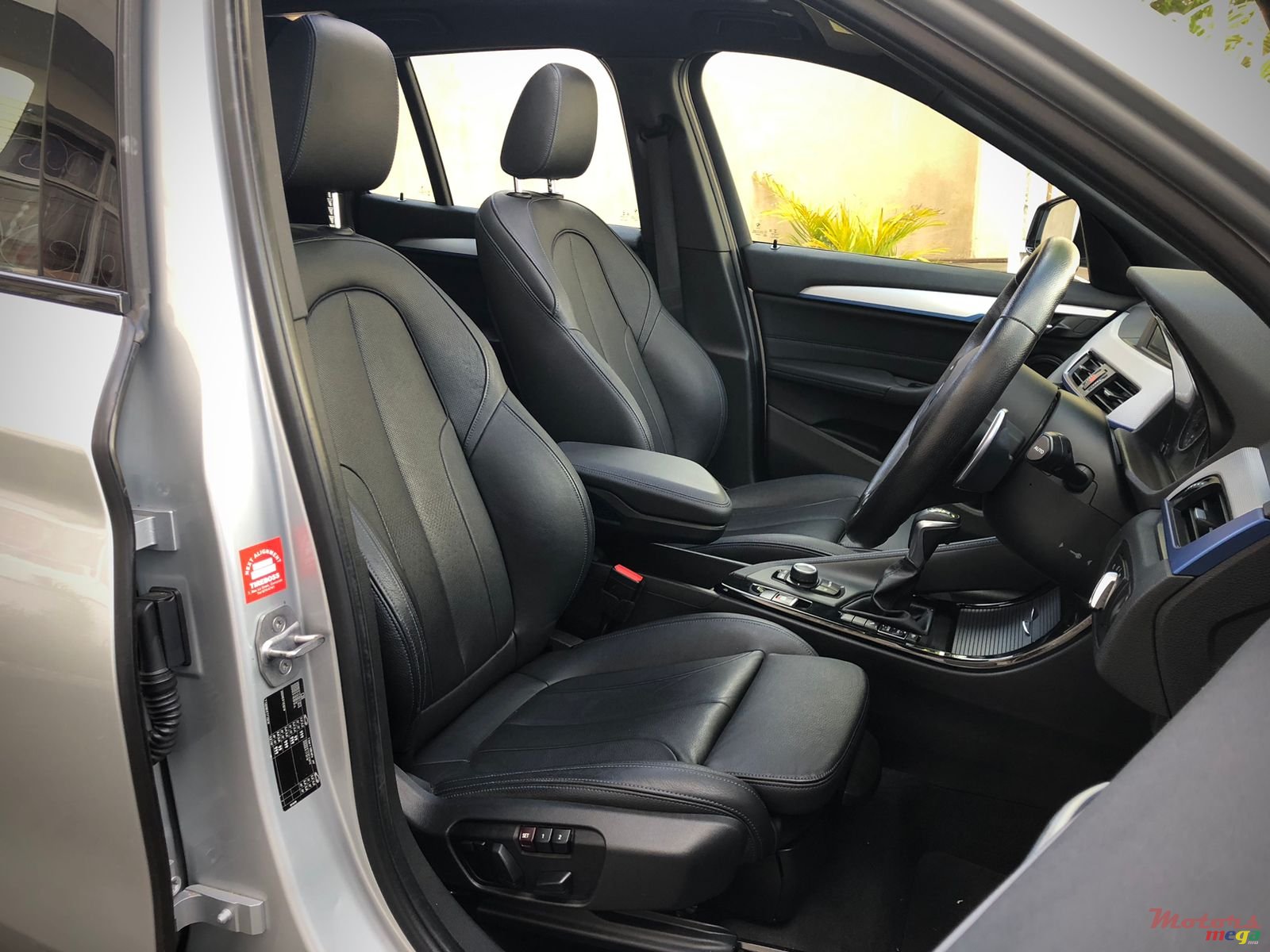 2017' BMW X1 20i photo #5