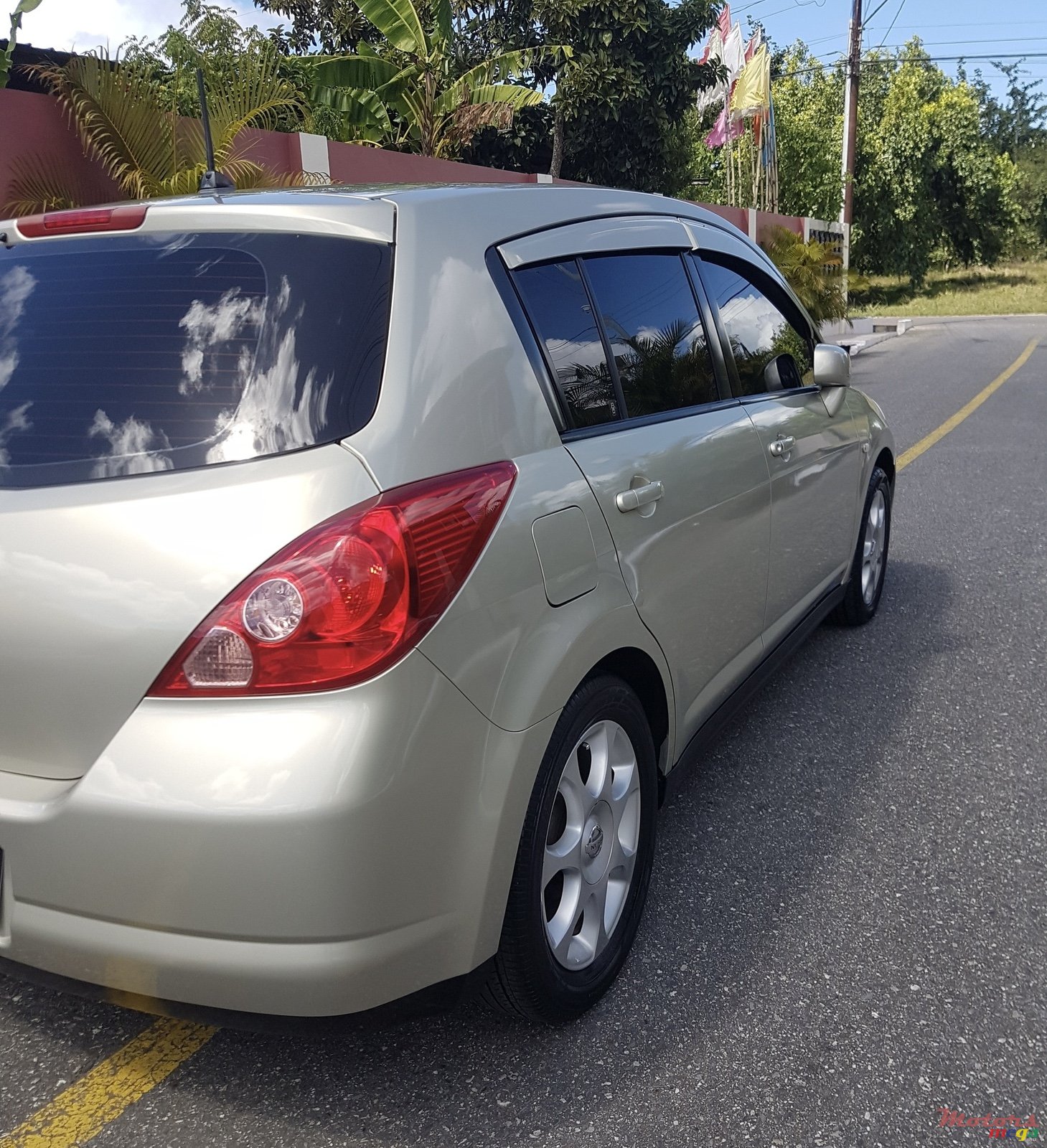 2006' Nissan Tiida photo #4
