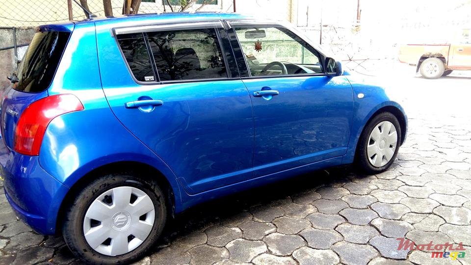 2006' Suzuki photo #2