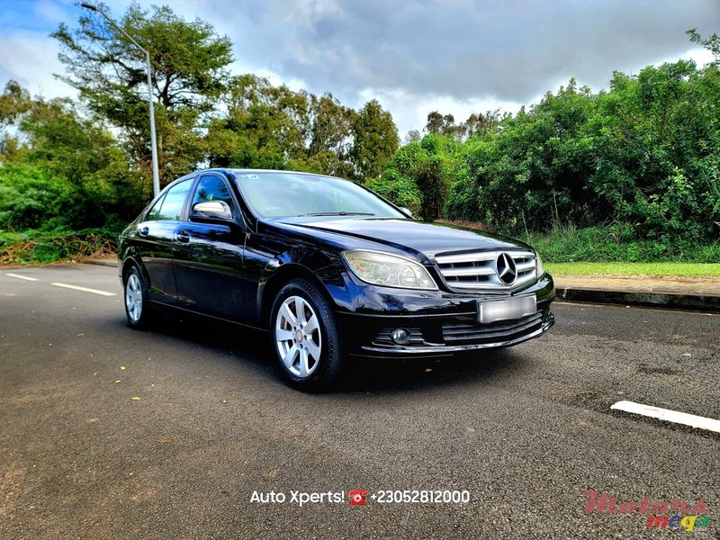 2008' Mercedes-Benz C 200 photo #2