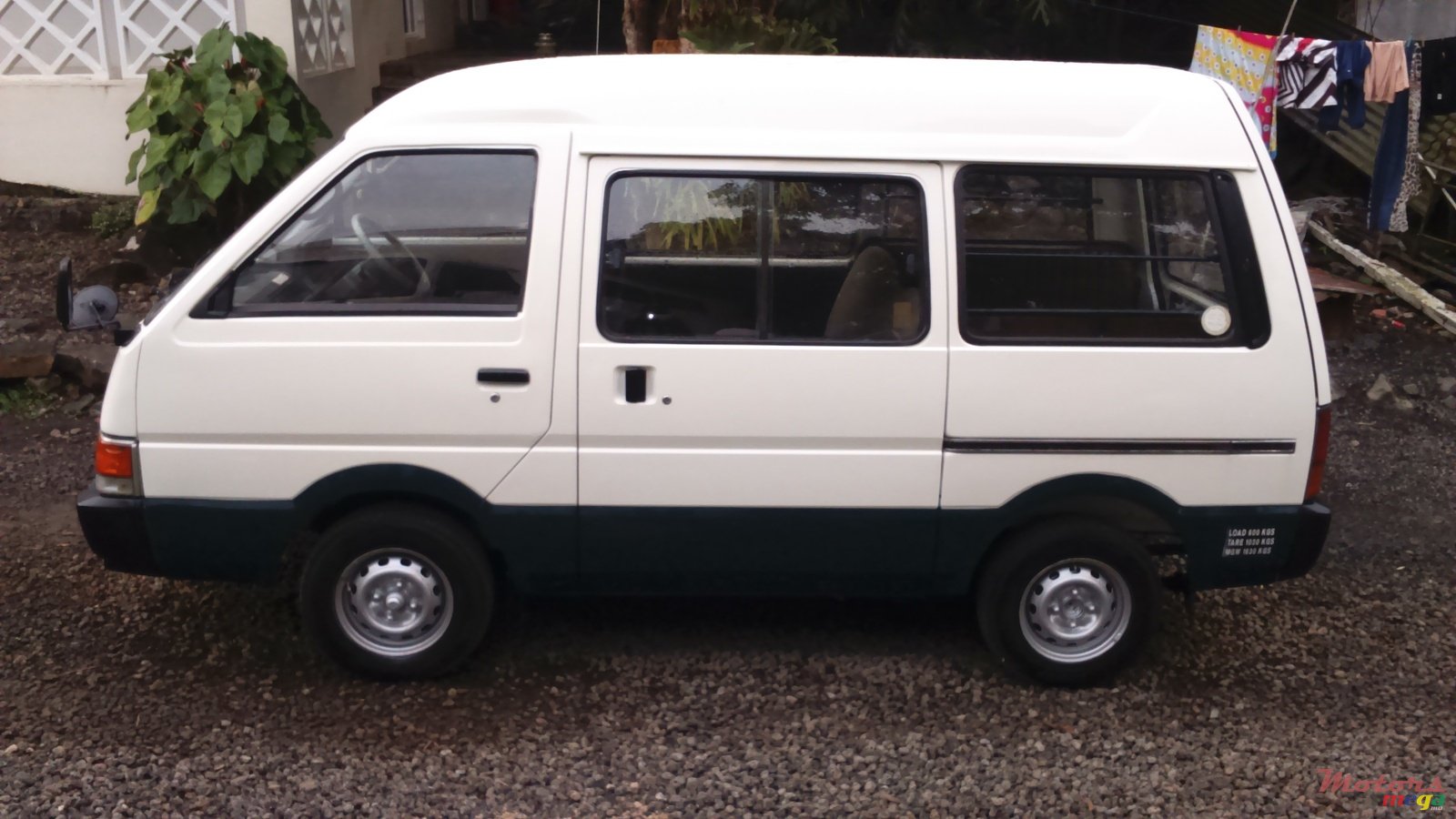 1992' Nissan vanette photo #1