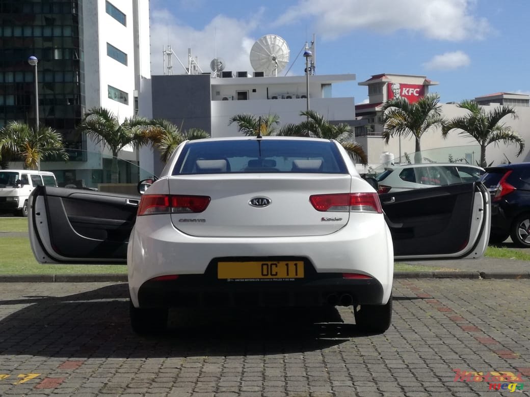2011' Kia Koup photo #1