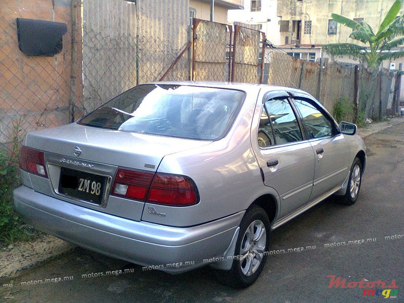 1998' Nissan Sunny photo #2
