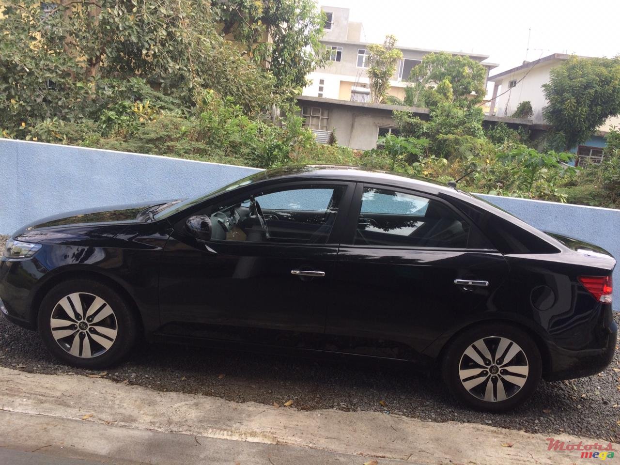 2013' Kia Cerato photo #2