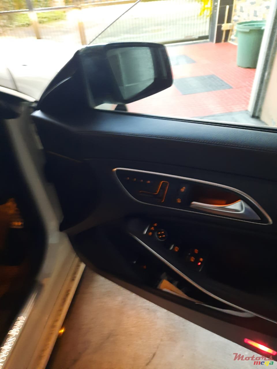 2014' Mercedes-Benz 200 Full AMG PACK photo #5