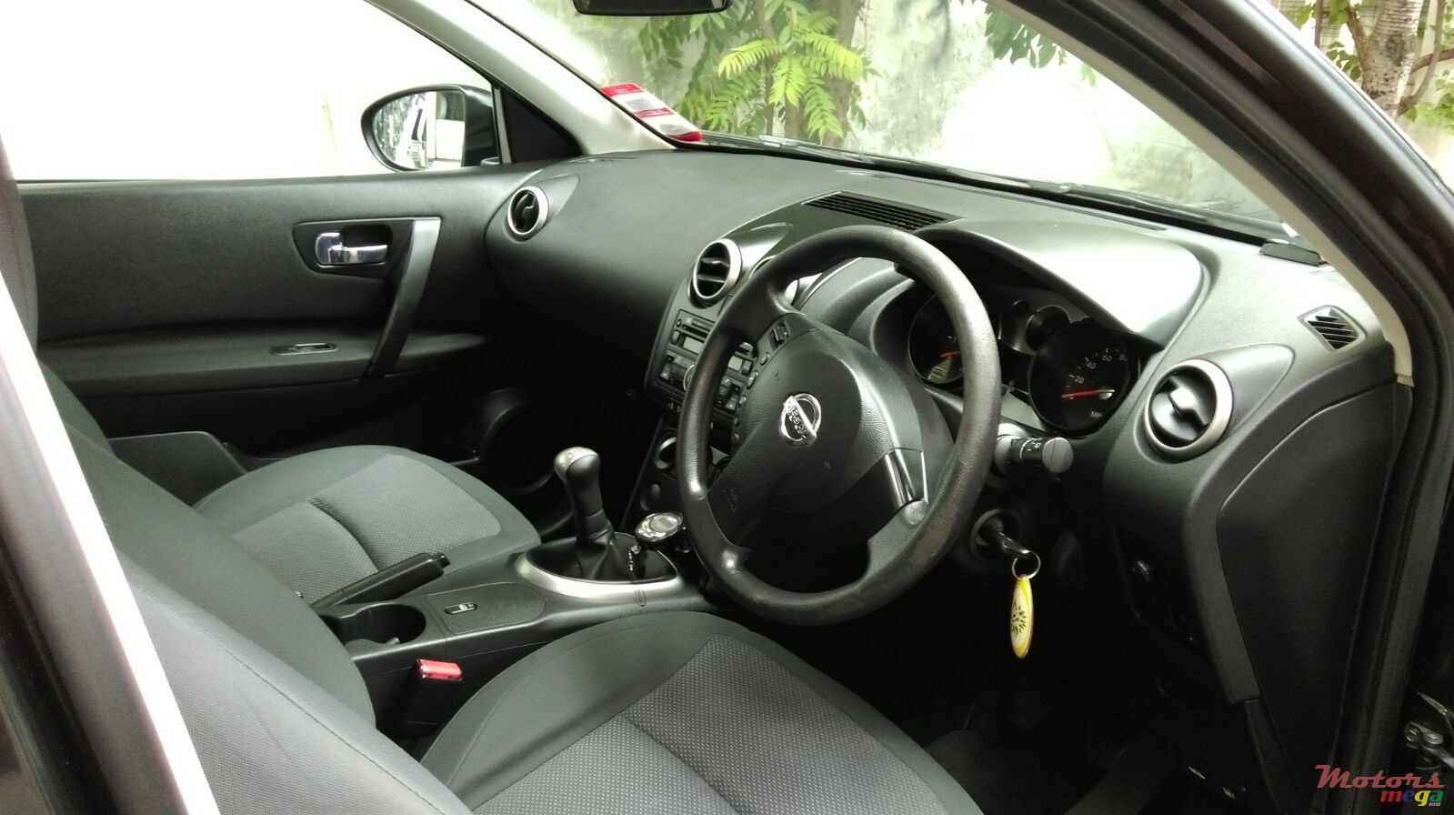 2009' Nissan Qashqai photo #10