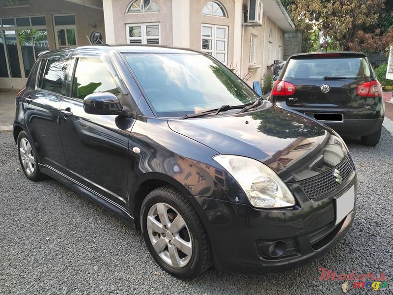 2009' Suzuki Swift photo #2