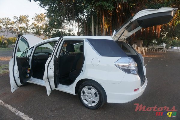 2013' Honda Fit photo #7