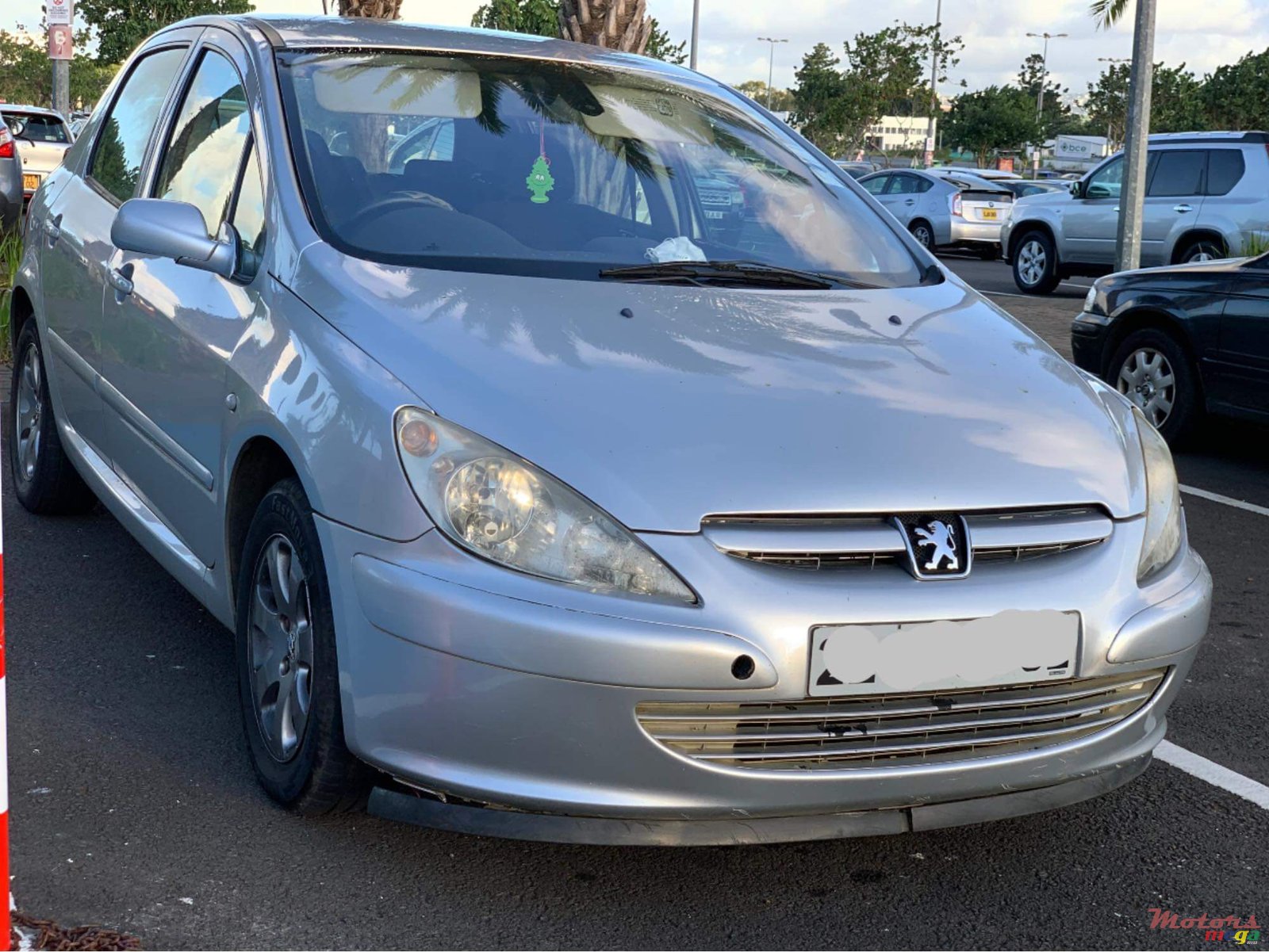 2002' Peugeot 307 photo #2