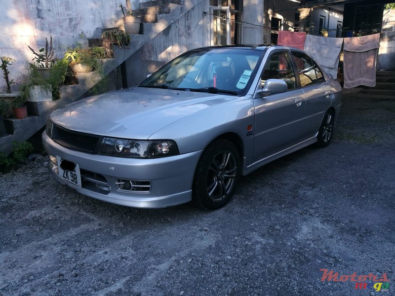 1998' Mitsubishi Lancer photo #5