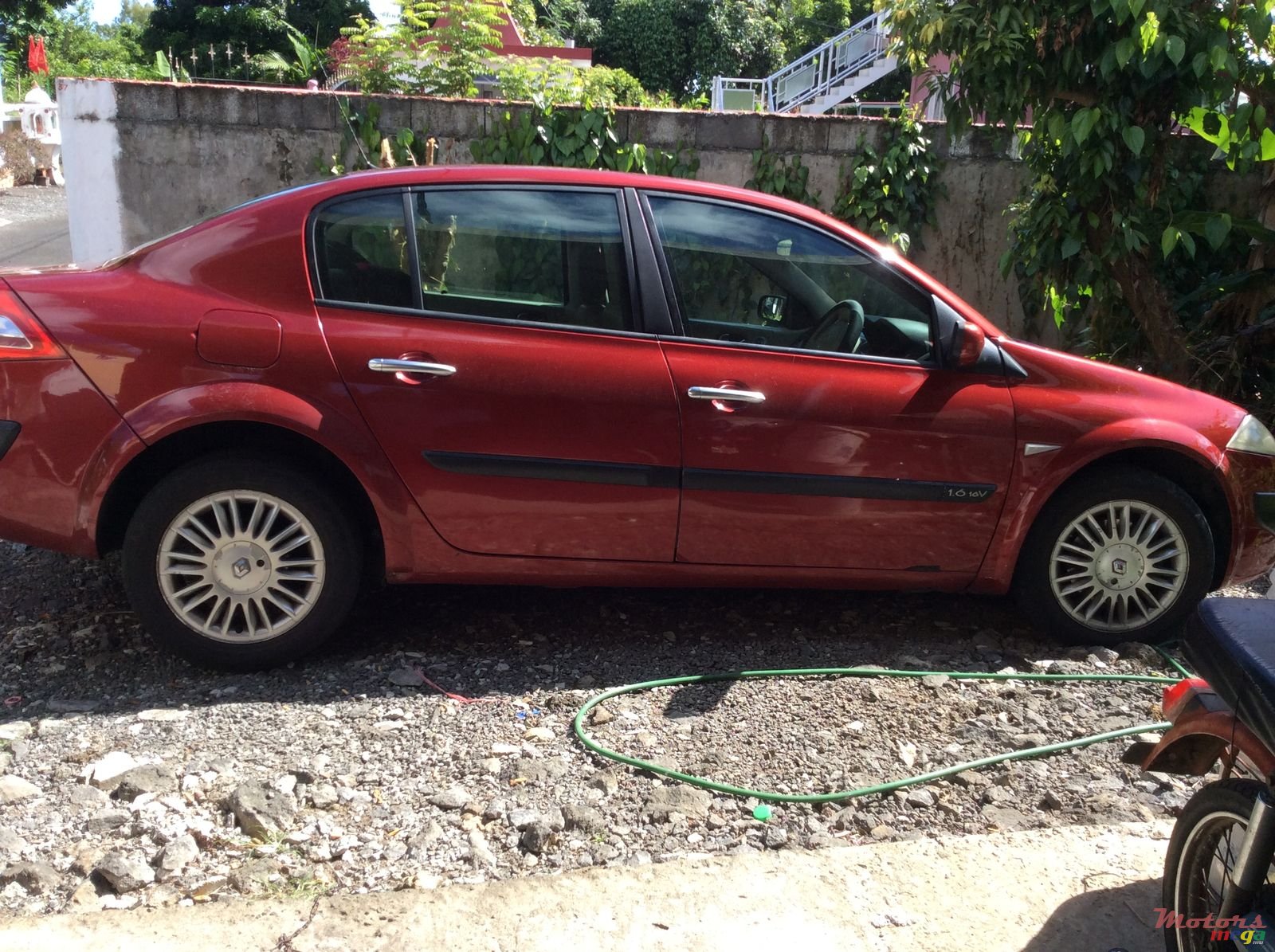 2007' Renault photo #2