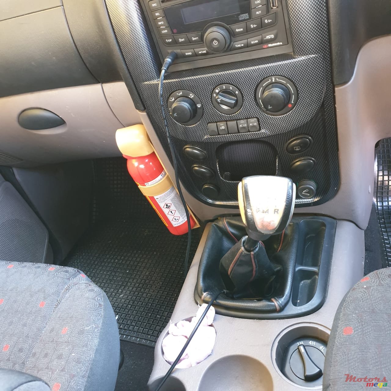 2014' Mahindra Scorpio photo #5