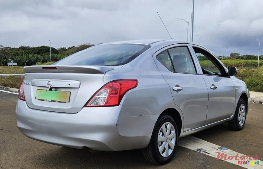 2012' Nissan Almera photo #2