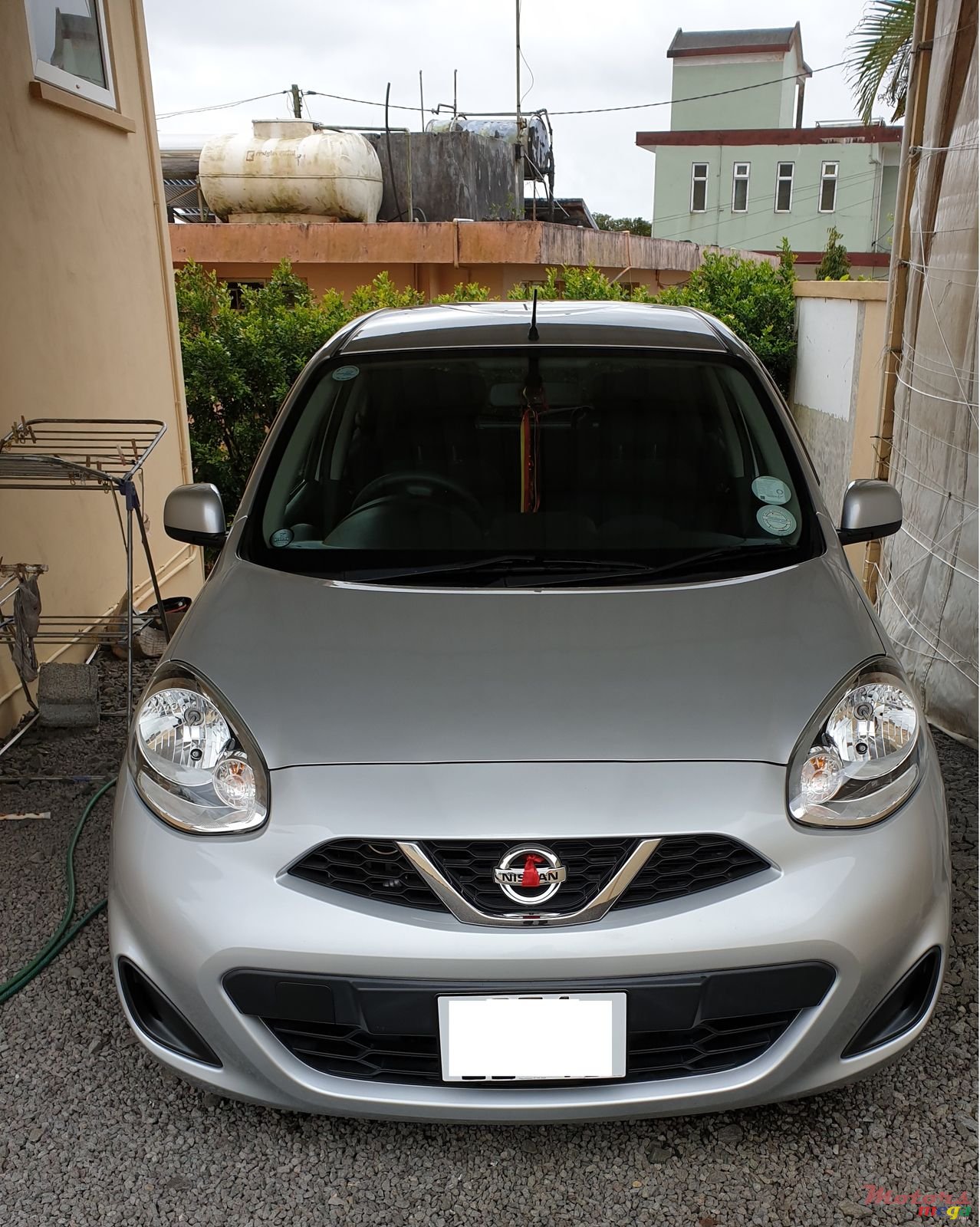 2016' Nissan March photo #1