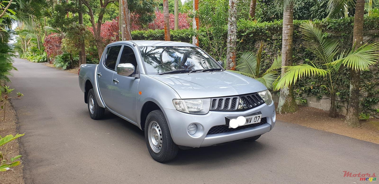 2007' Mitsubishi L 200 Sportero photo #1