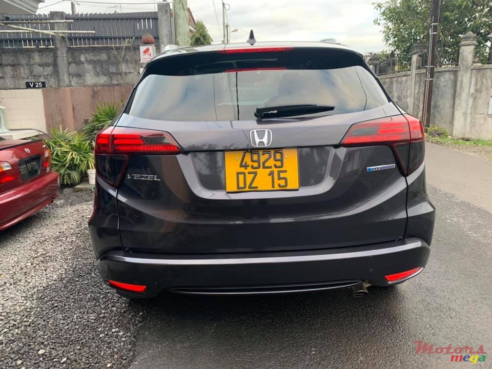 2015' Honda HR-V Vezel photo #6