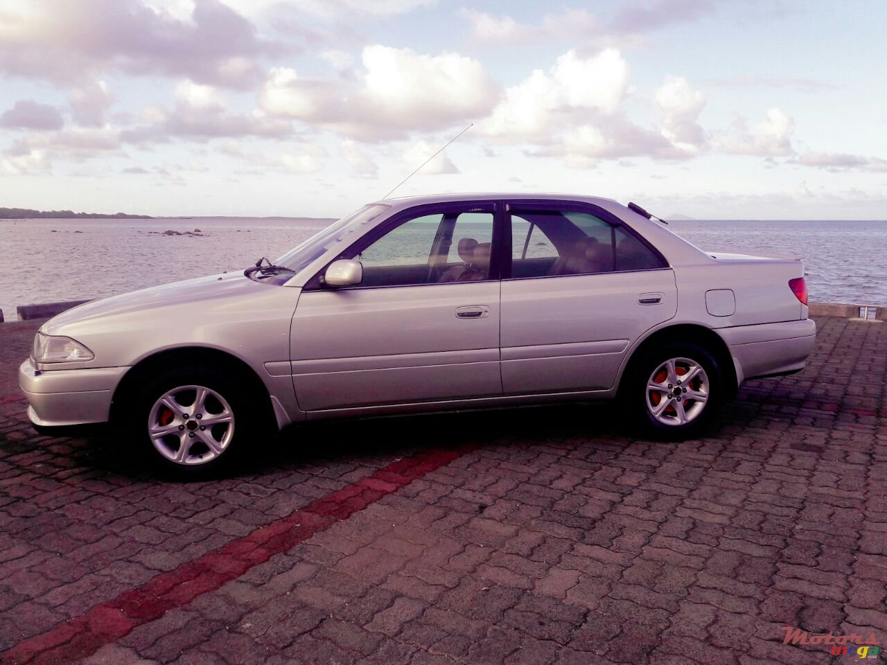 2000' Toyota Carina photo #6