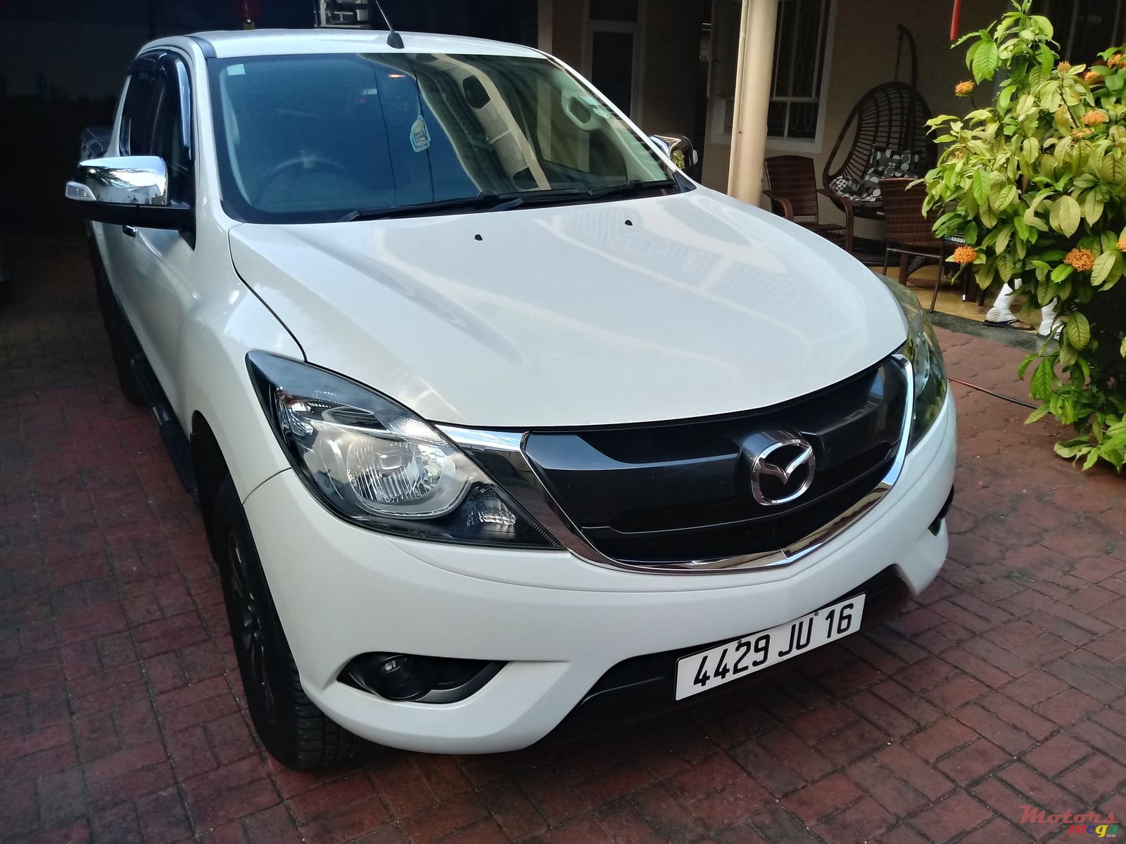 2016' Mazda BT-50 photo #5