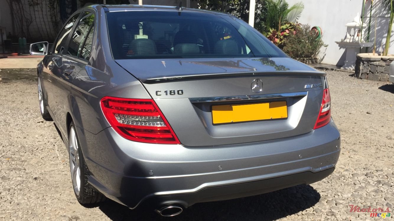 2012' Mercedes-Benz C-Class AMG photo #2