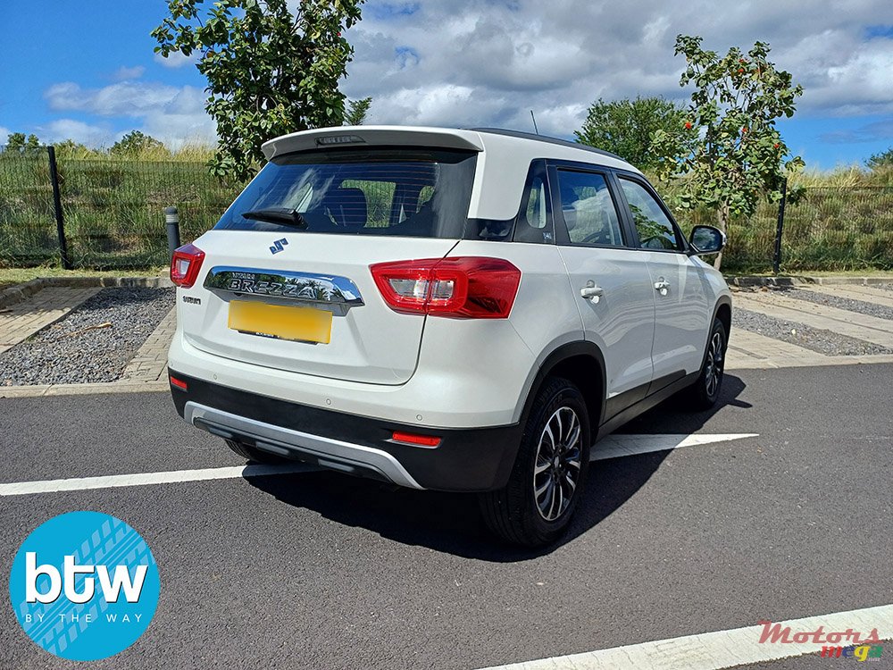 2022' Suzuki BREZZA GLX photo #4