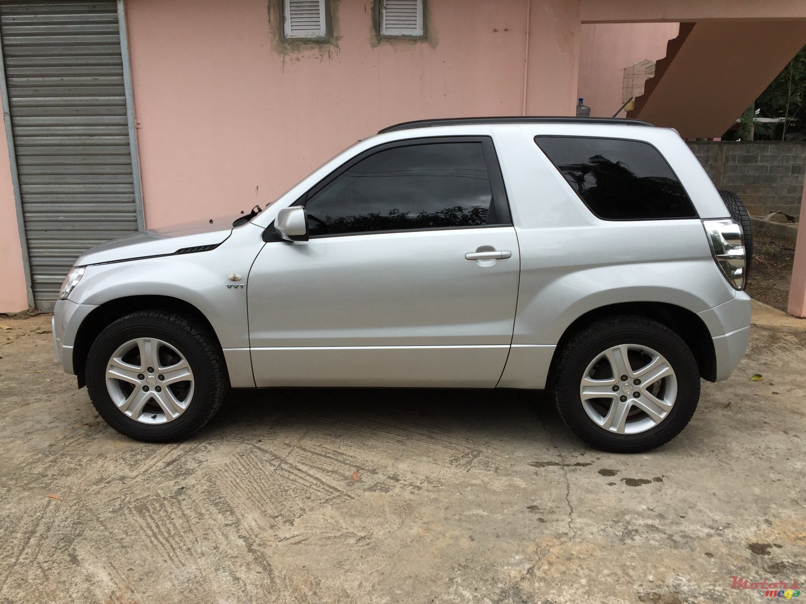 2007' Suzuki Grand Vitara photo #1