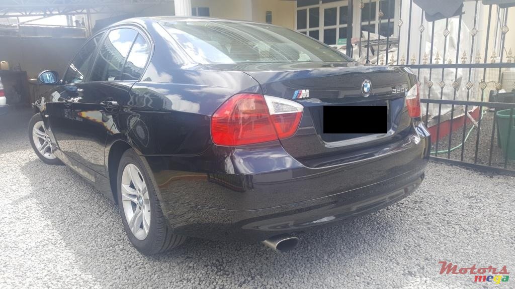 2008' BMW 3 Series photo #3