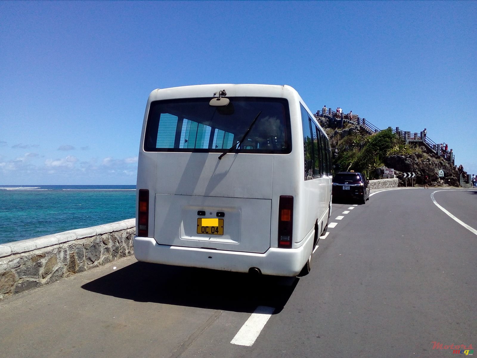 2004' Nissan photo #3