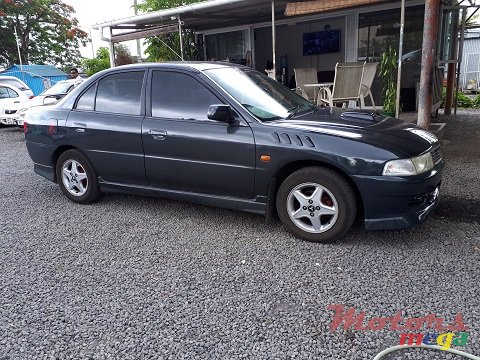 1999' Mitsubishi Lancer photo #4