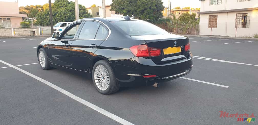 2015' BMW 320 Manual photo #5