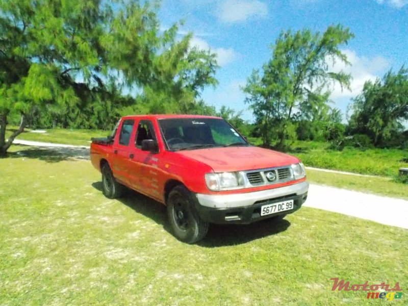 1999' Nissan Hardbody 4x2 photo #5