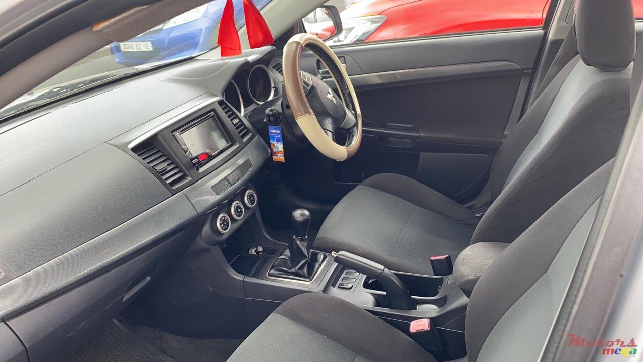 2007' Mitsubishi Lancer X photo #4