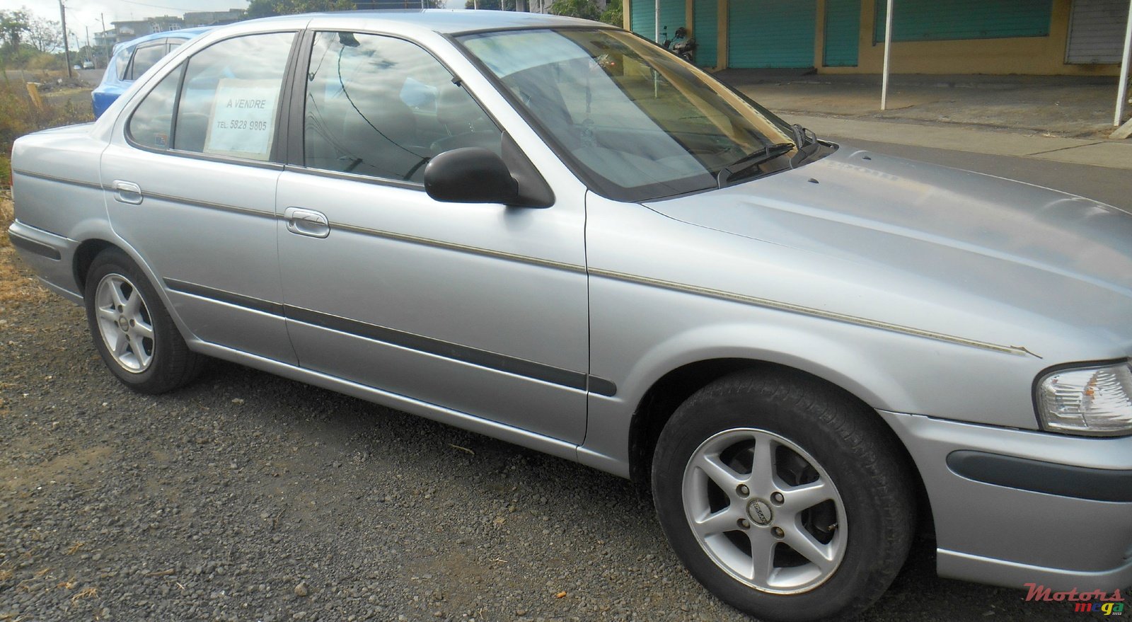 1999' Nissan Sunny photo #2