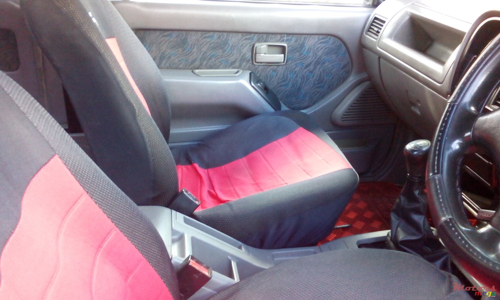 2001' Isuzu KB Series photo #6